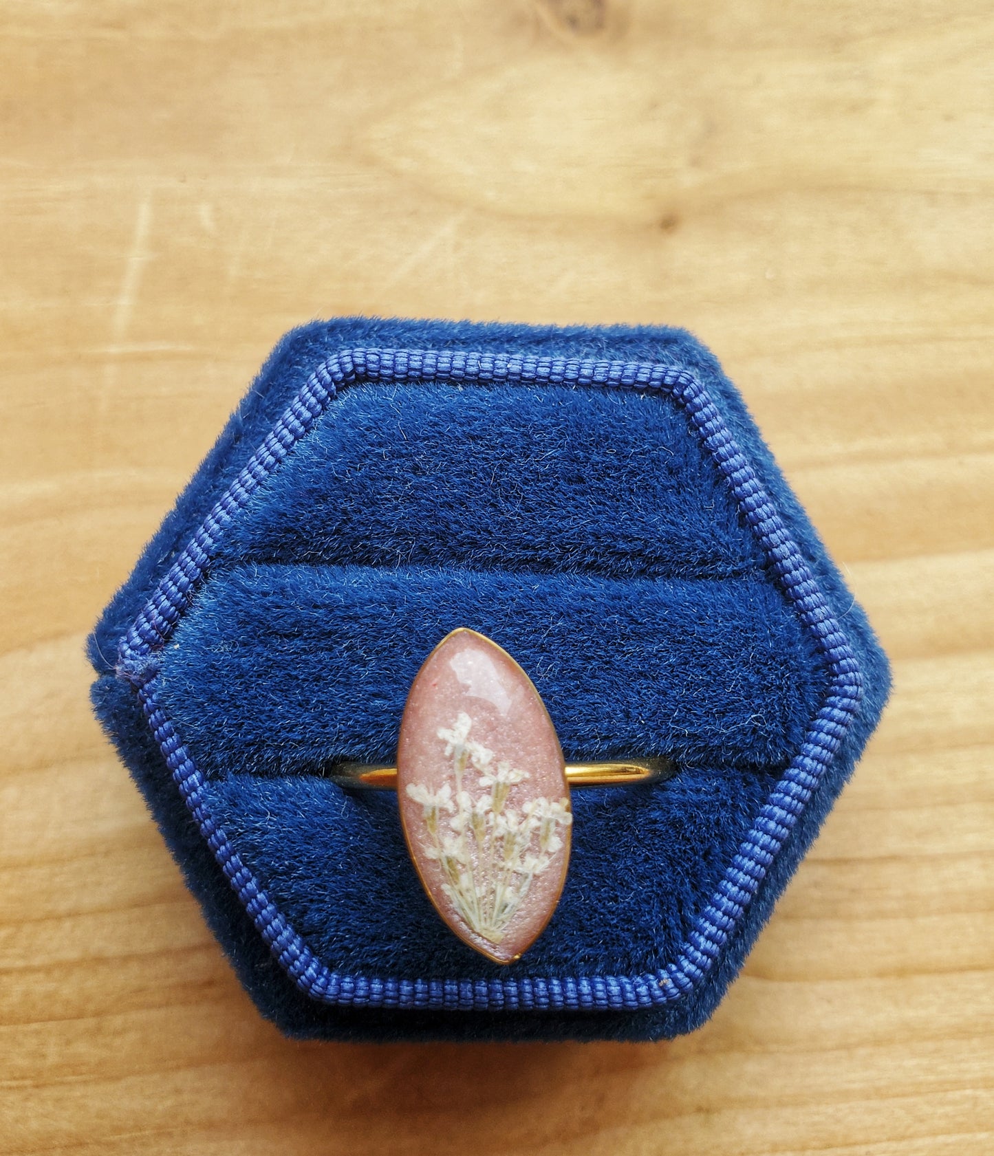 Bague botanique rose pâle