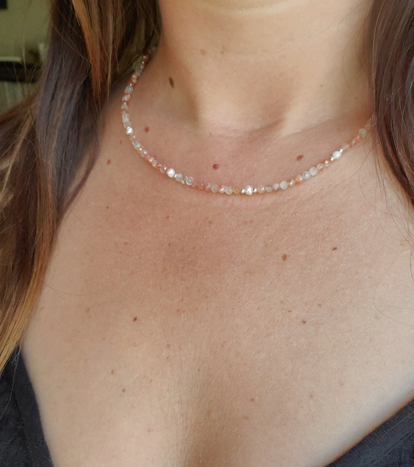 Collier avec Pierre de Soleil et perles