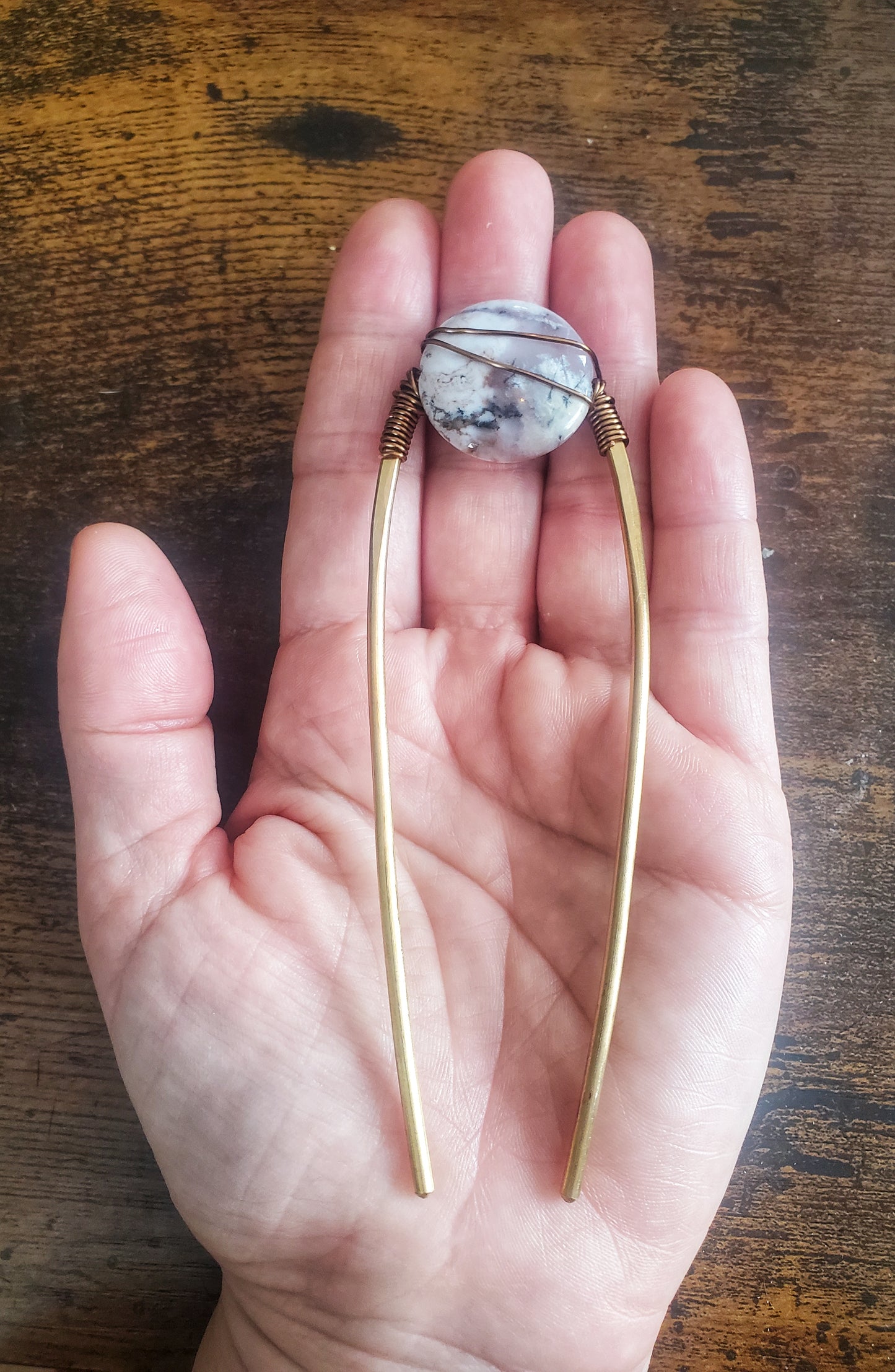 Broche à cheveux #11