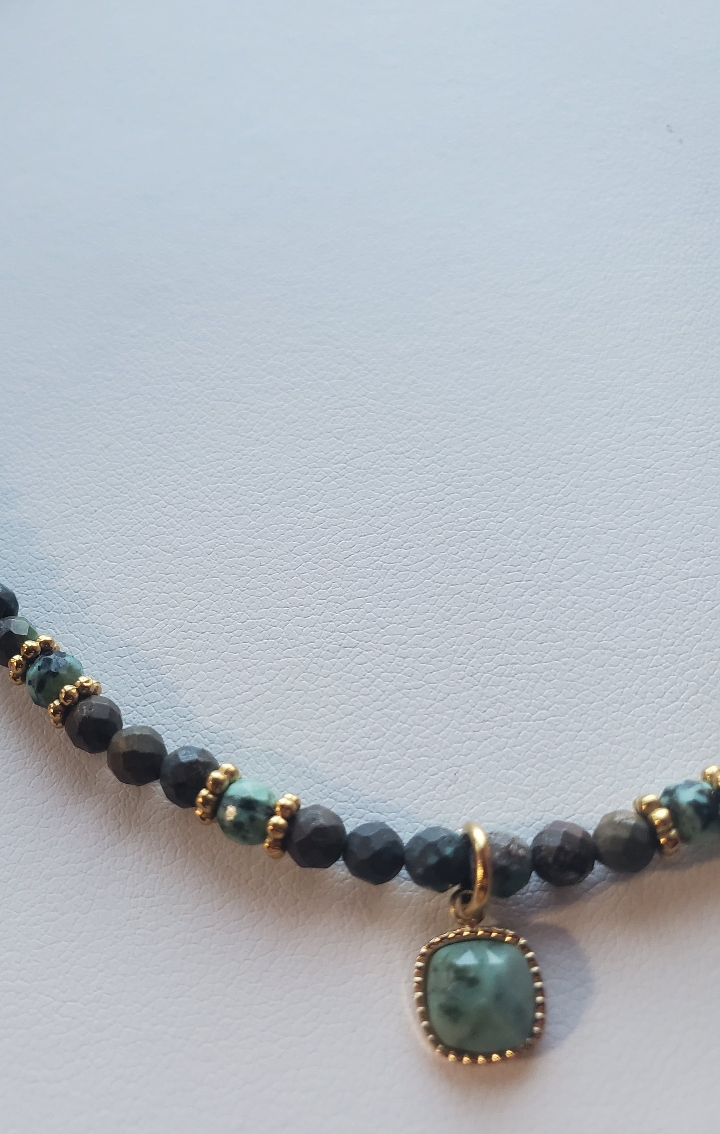 Pendentif Turquoise Africaine et Émeraude
